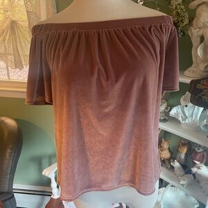 Short sleeve Abercrombie & Fitch off the shoulder top M